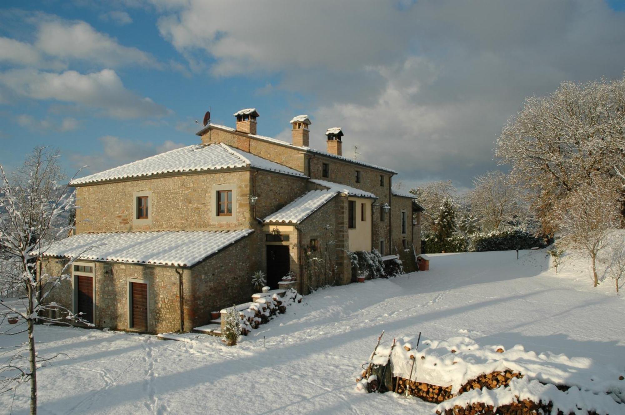 أنغياري Agriturismo Il Sasso المظهر الخارجي الصورة