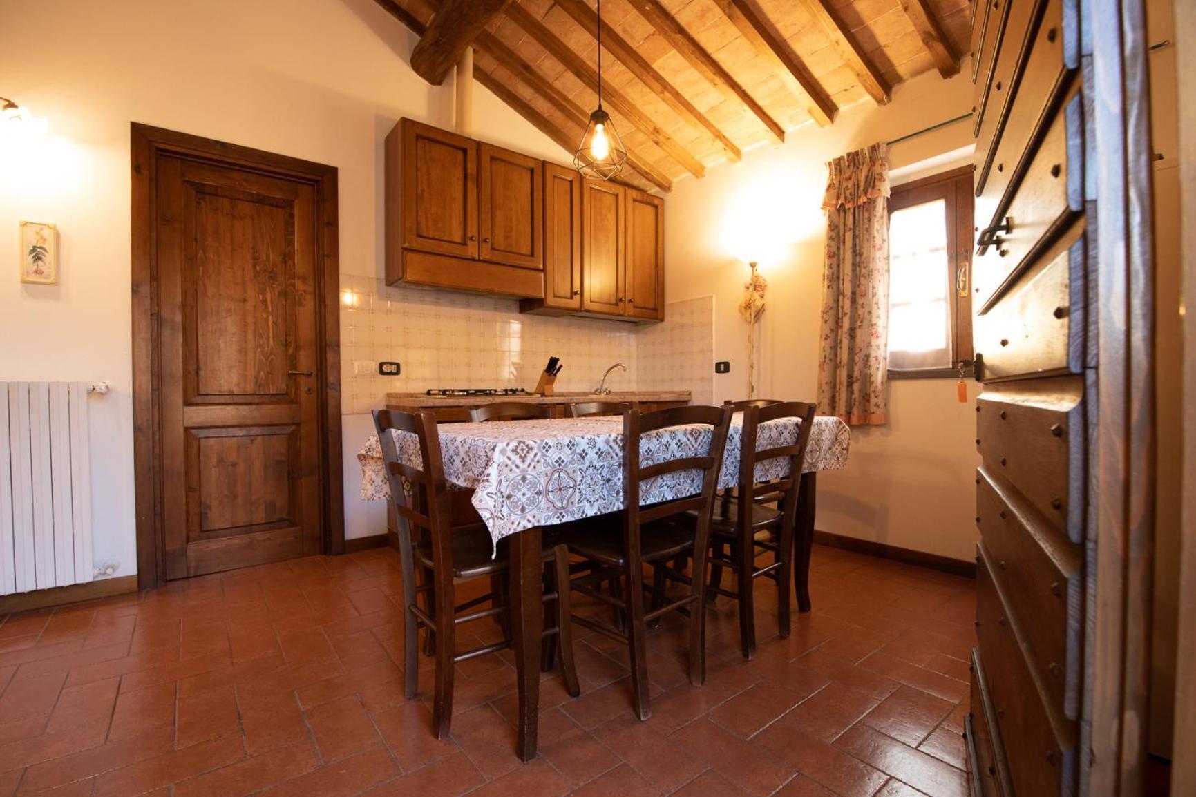 أنغياري Agriturismo Il Sasso الغرفة الصورة